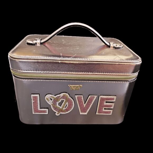 VICTORIA'S SECRET Love Runway Train Case - Picture 1 of 6